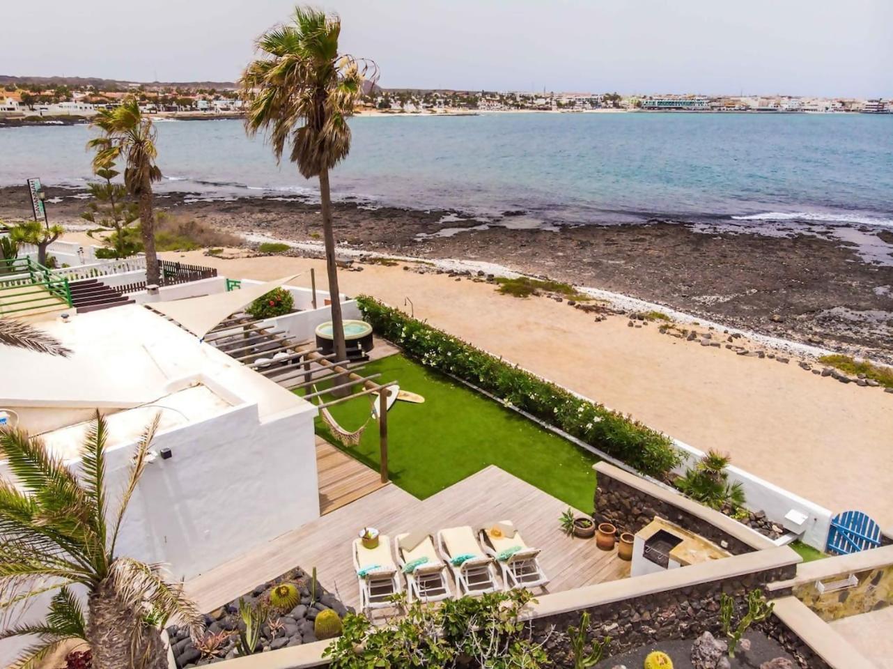 Villa Maluhia Frente Al Mar Y Jacuzzi Corralejo Exteriör bild